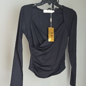 🆕️ Elegant Black Long Sleeve Top L NWT